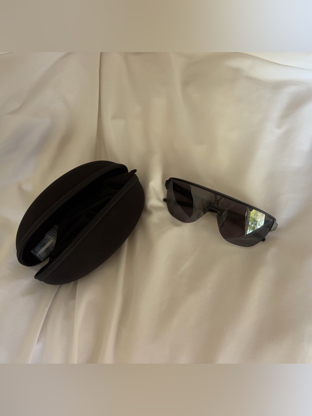 Oakley men’s glasses